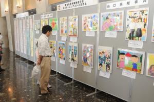 ポスターコンテスト作品展示写真
