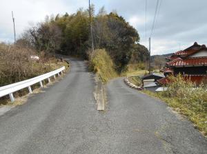 長友交差点を直進した際の風景です