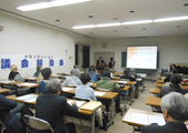 須恵公民館で開催した議会報告会