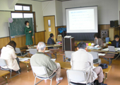 東須田の木自治会館で開催した意見交換会