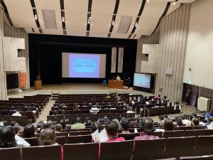 細川モモ氏講演の様子