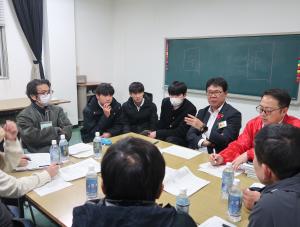 高千帆地域交流センターでの議会カフェの様子