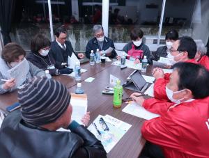 厚陽地域交流センターでの議会カフェの様子