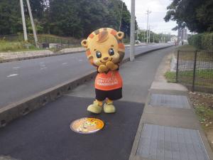レノ丸くんデザインマンホール1
