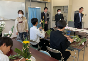 視察