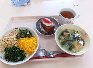給食