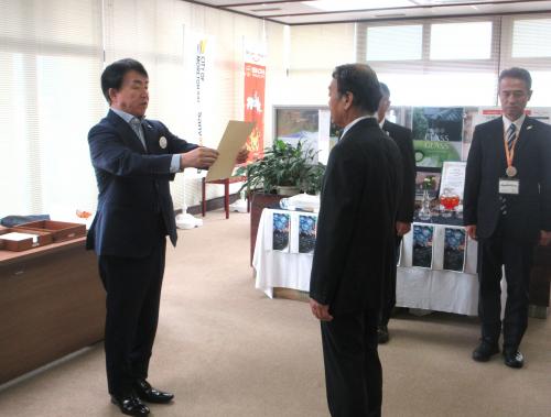 辞令交付