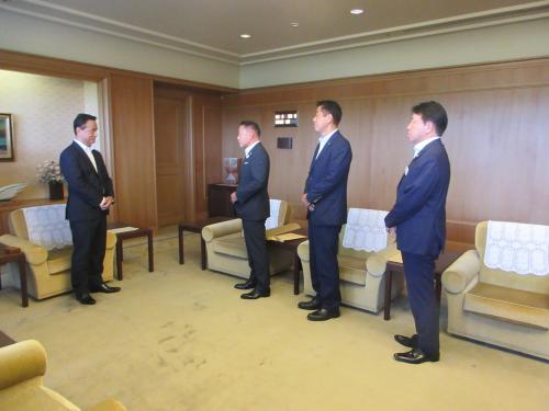 協議の様子