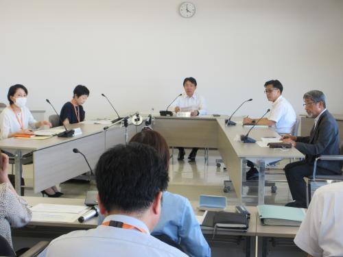 総合教育会議