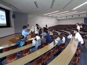 紙飛行機