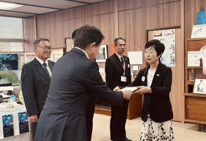 辞令交付の様子